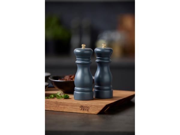 

Tareq Taylor Salt- og peberkværnsæt 16,5 cm indigo